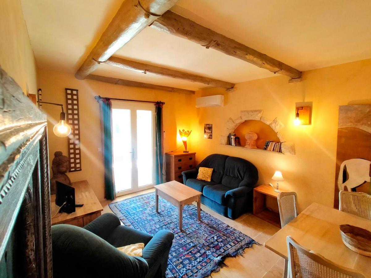 Mas Des Broussonnetiers Apartman Barjac  Kültér fotó
