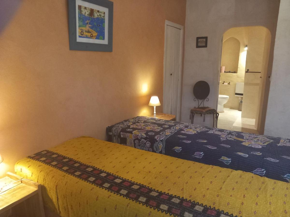 Mas Des Broussonnetiers Apartman Barjac  Kültér fotó